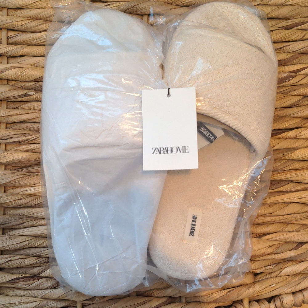 Zara Cream and White Terry Spa Slippers - Slip-On Pair